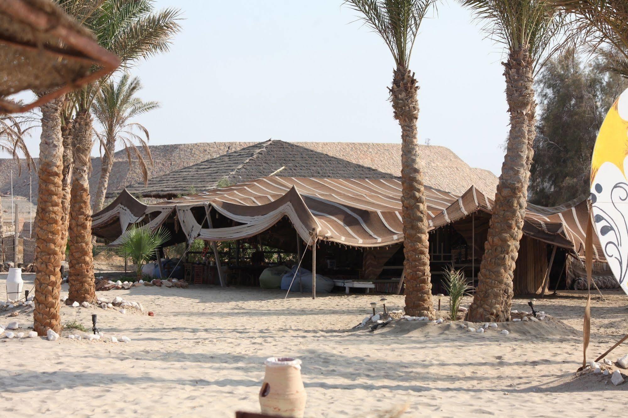 Abu Dabab Diving Lodge Марса-Алам Экстерьер фото